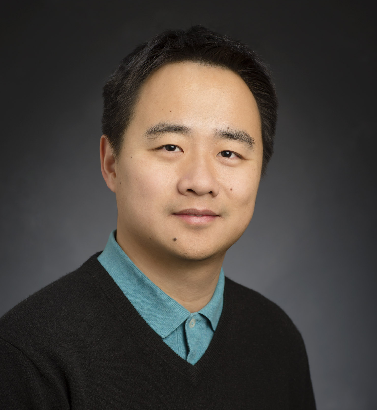 Jian Peng, Founder & Chief Executive Officer at Earendil Labs